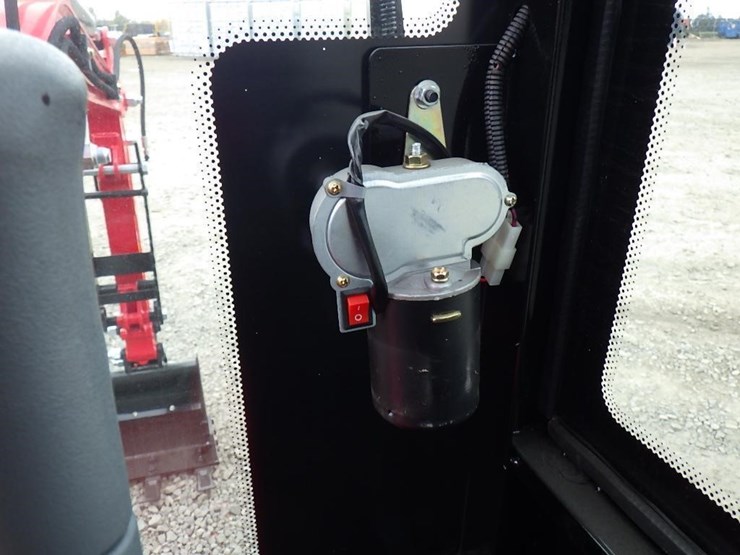 2025-vicsec-13c-hydraulic-excavator-image-25