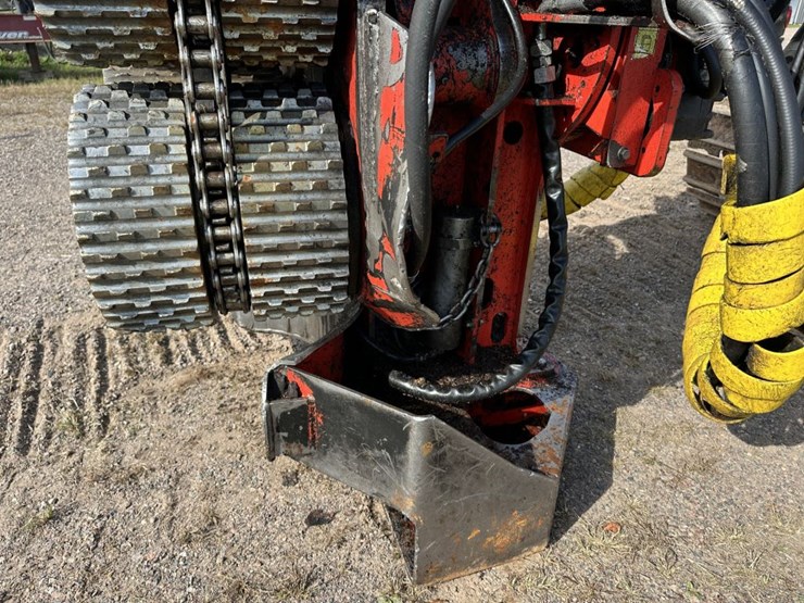 #1850-•-2012-caterpillar-501-hd-processor-image-28