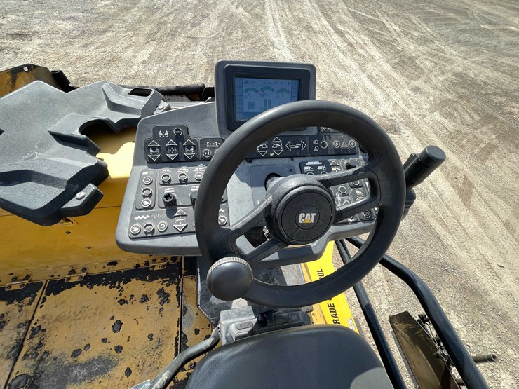 #8612-•-2019-cat-ap100f-asphalt-paver-(aps)-image-79
