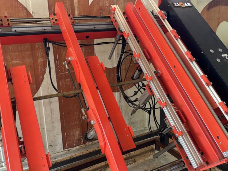 #105-•-2025-pallet-nailer-image-10