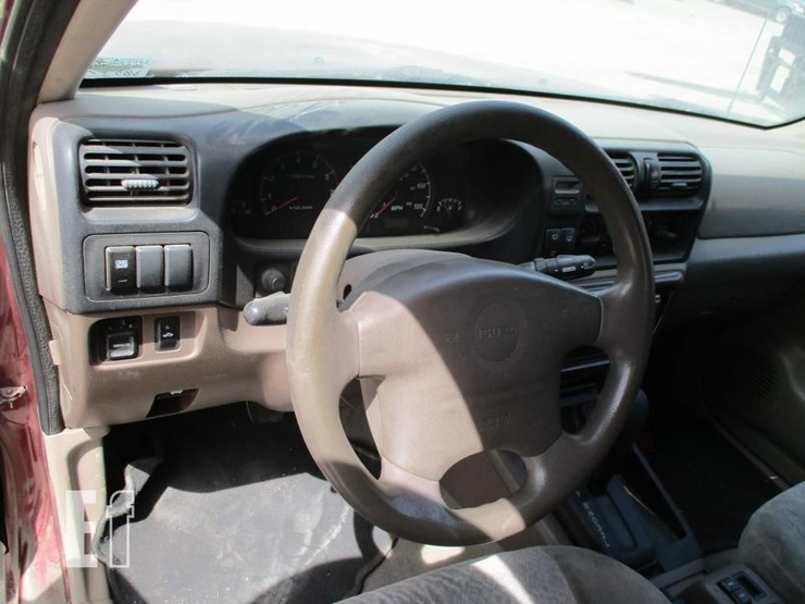 2002-isuzu-rodeo-image-10