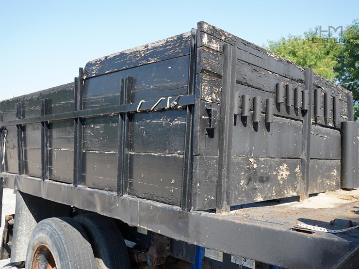 2007-freightliner-business-class-m2-106-image-19