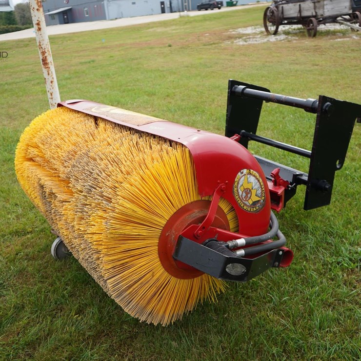 M-B COMPANIES 72" SWEEPER BROOM 4004