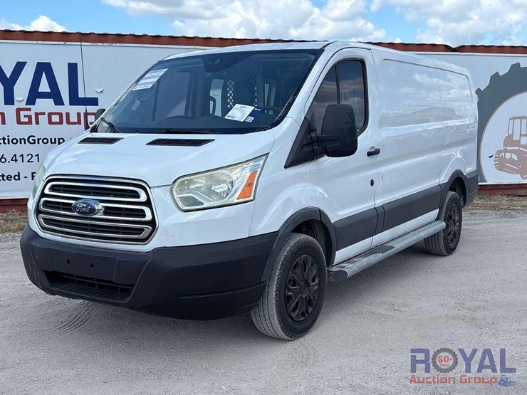 2016-ford-transit-image-1