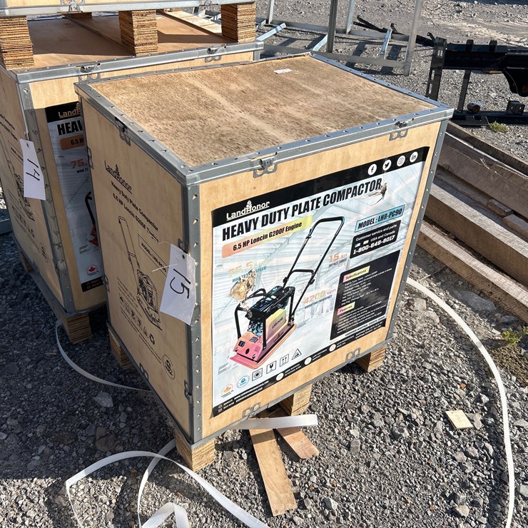 #15 • (1) LANDHONOR PLATE COMPACTOR