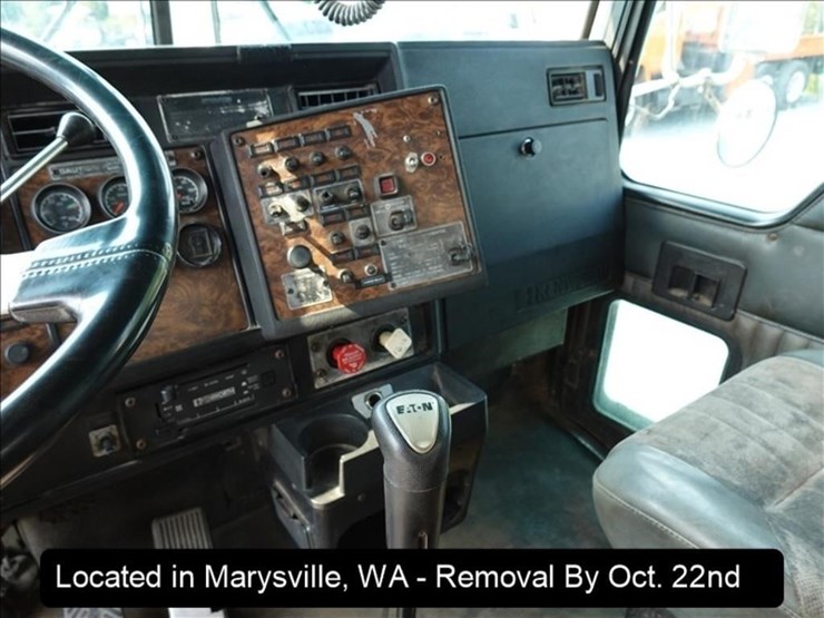 1997-kenworth-t800-image-19