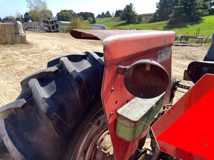 #1890-•-massy-ferguson-255-tractor-image-39