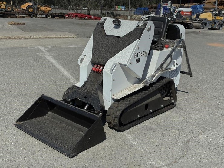 2025-bison-tek-bt360w-skid-steer-image-1