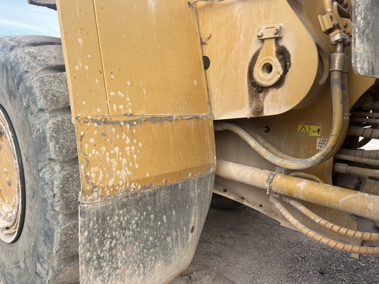 caterpillar-988k-image-24