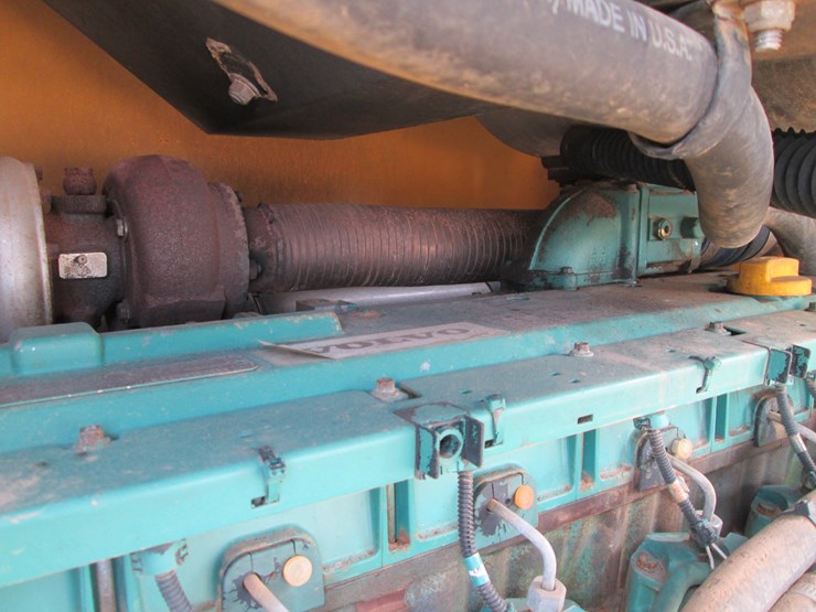 volvo-g720b-image-11