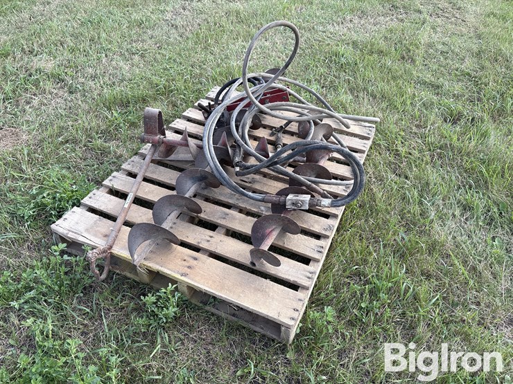 hydraulic-grain-bin-sweep-image-1