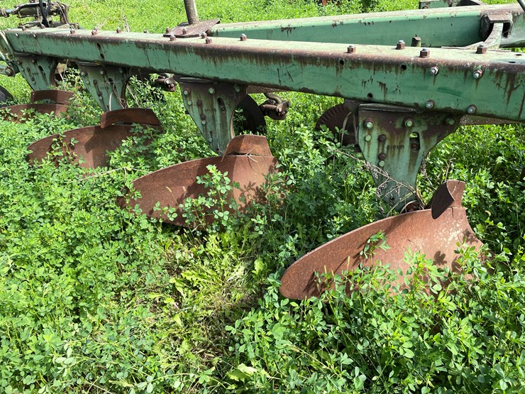 #4462-•-john-deere-(4)-bottom-plow-image-5