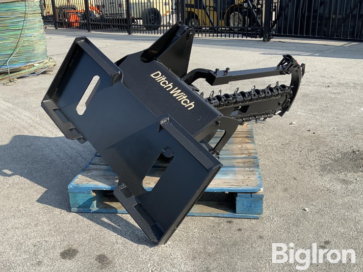 2007-ditchwitch-skid-steer-trencher-image-5