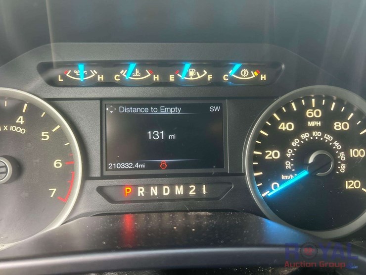 2017-ford-f150-image-15