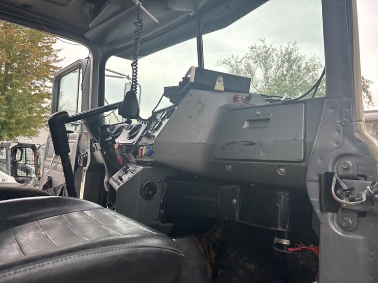 mack-rd688s-image-36