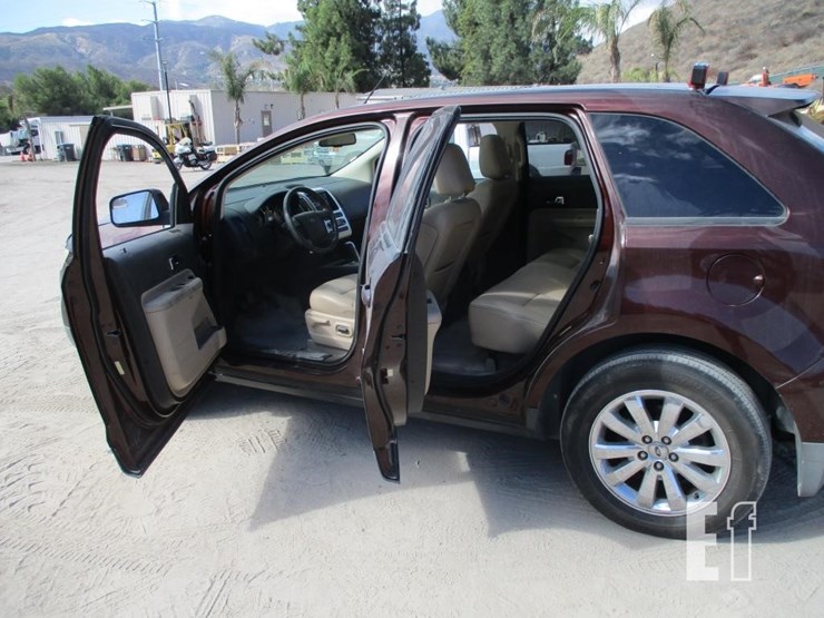 2010-ford-edge-sel-image-12