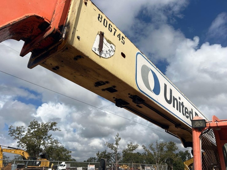 2006-jlg-g6-42a-image-11