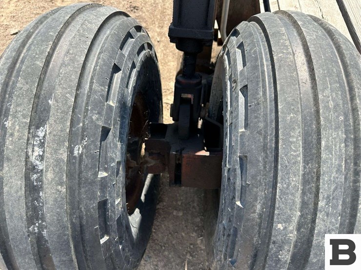 custom-equipment-cart-image-16
