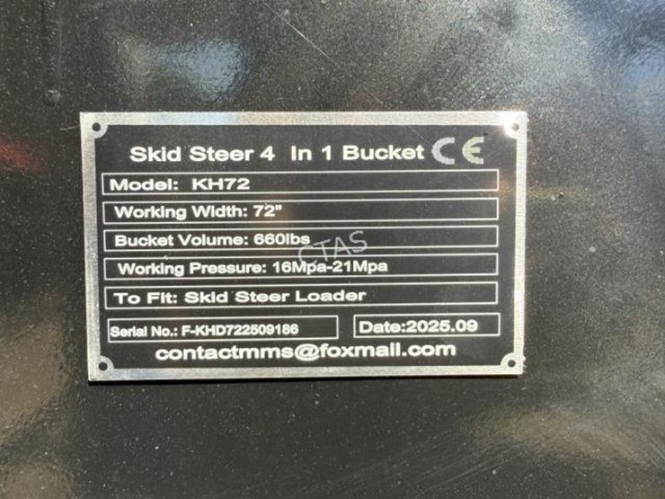 #104-•-skid-steer-4-in-1-bucket---72"-image-4
