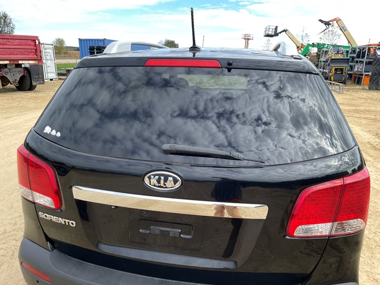 2012-kia-sorento-image-27