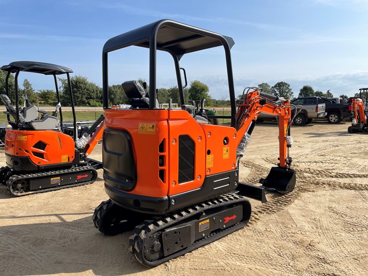 #201-•-new-nt20y-mini-excavator-image-5