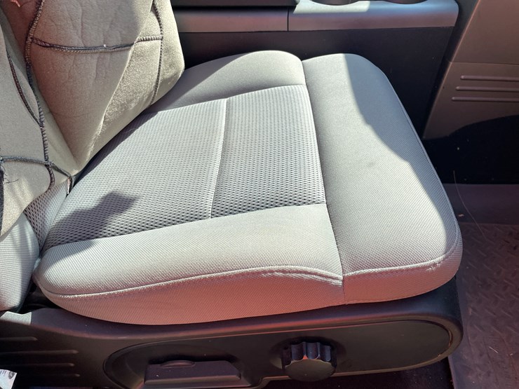 2005-ford-f150-image-46