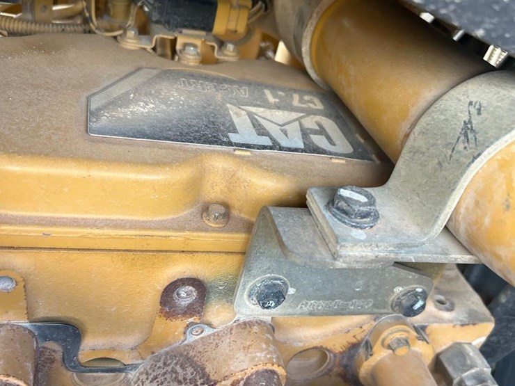 2018-caterpillar-d6n-xl-image-46