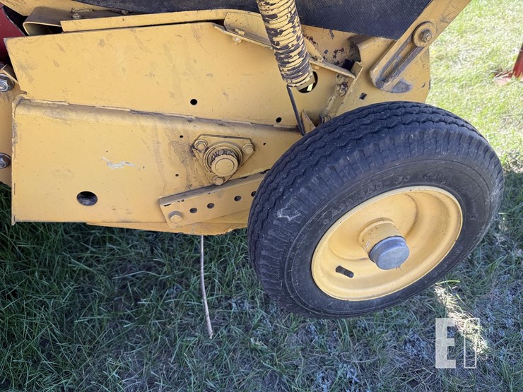 new-holland-688-image-18