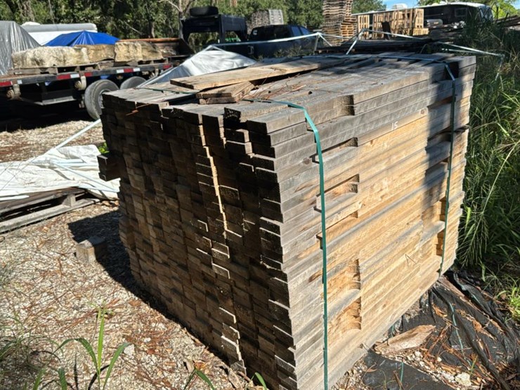 #115-•-cut-pallet-lumber-image-9