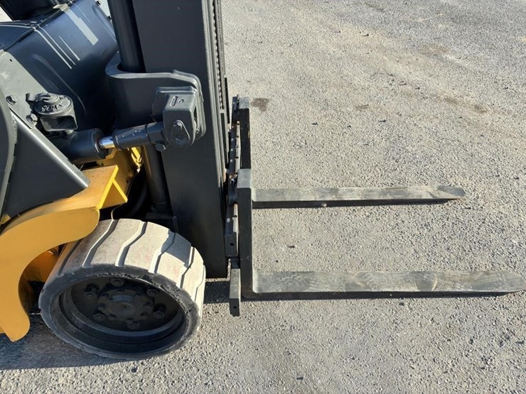2004-komatsu-fg30sht-14-image-6