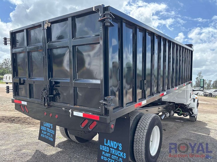 2020-international-mv607-dump-truck-image-3