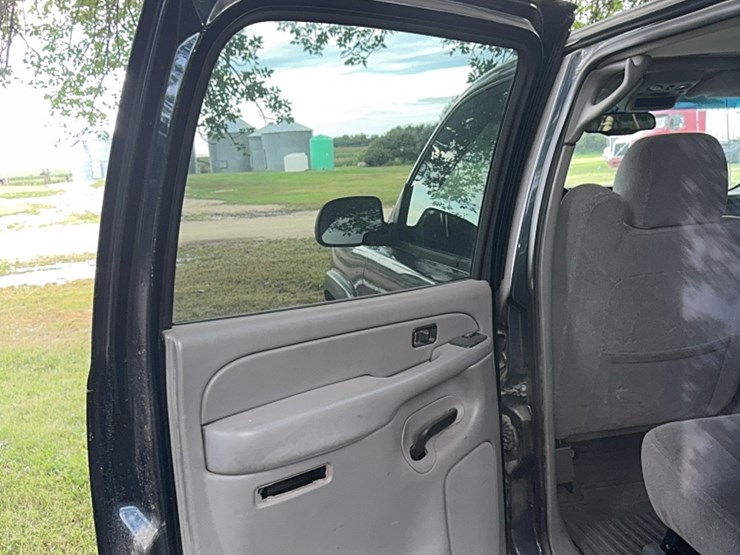 2006-4wd-chevy-avalanche,-az-vehicle,-no-rust,-206,972-miles,-runs-great-image-30