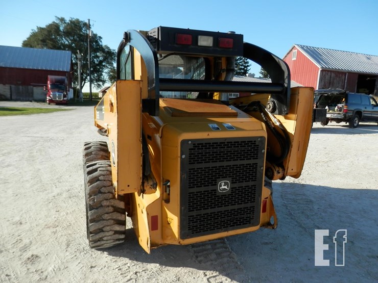 2008-deere-325-image-6