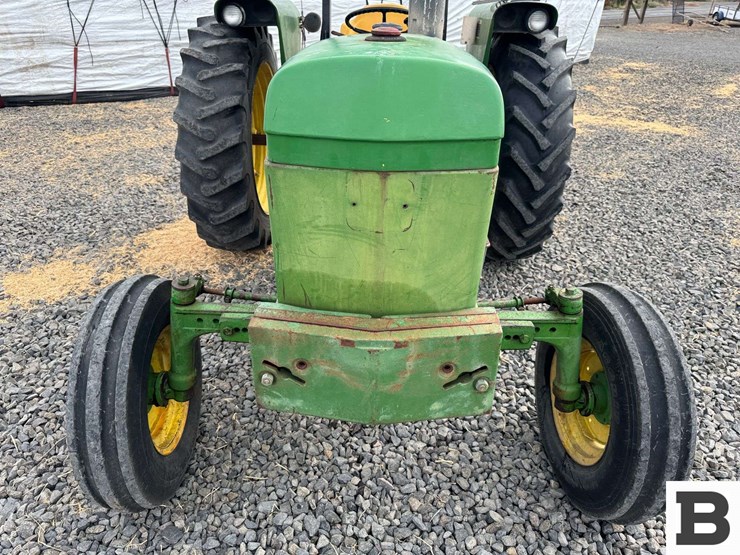 1976-john-deere-2640-image-11