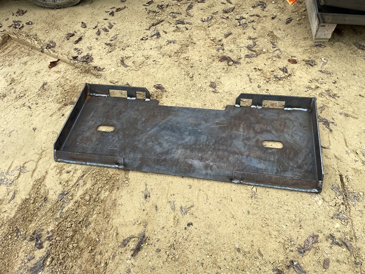 #2038-•-new-kc-weldable-skid-steer-plate-frame-image-2