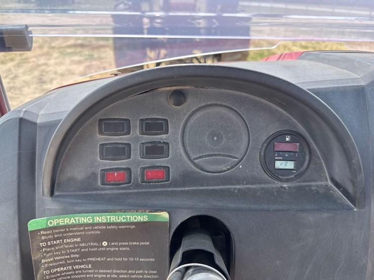 club-car-intell-trak-4x4-utv-image-24