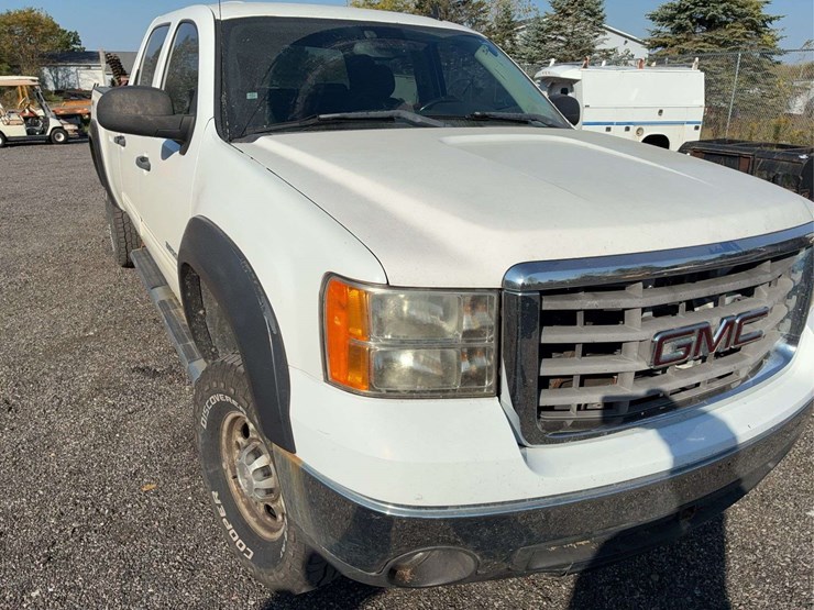 2008-gmc-sierra-image-27