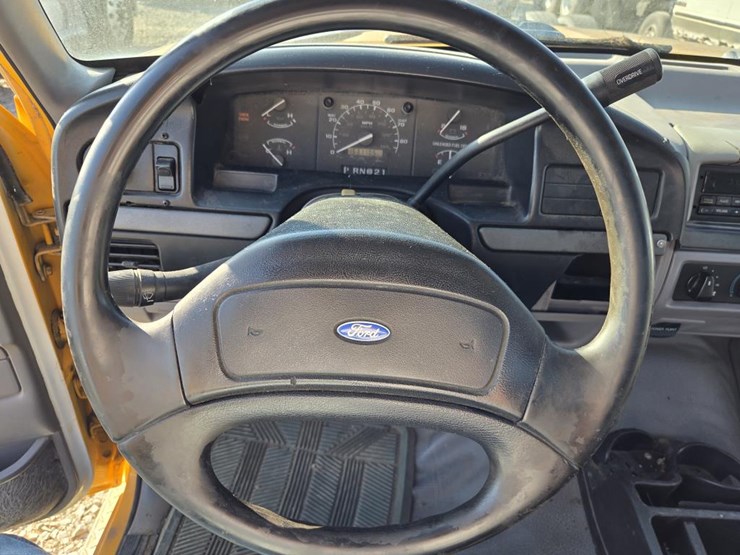 1995-ford-f-super-duty-image-43