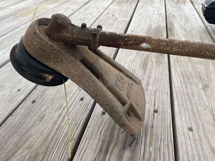 homelite-chainsaw-&-echo-string-trimmer-image-3