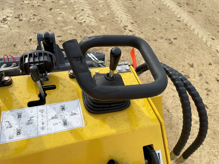 #215-•-new-landhonor-ride-on-skid-steer-loader-image-32