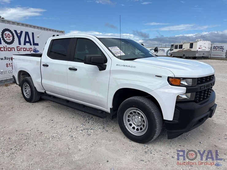 2022-chevrolet-silverado-1500-image-2