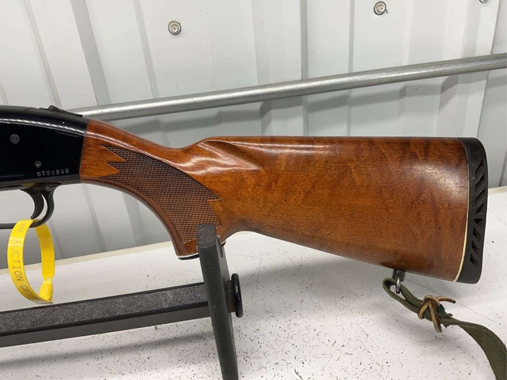 mossberg-coast-to-coast-master-mag-model-cc880-12ga-pump-shotgun,-checkered-image-2