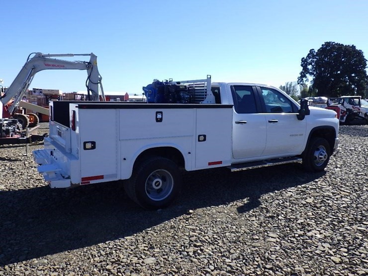 chevrolet-3500hd-image-5
