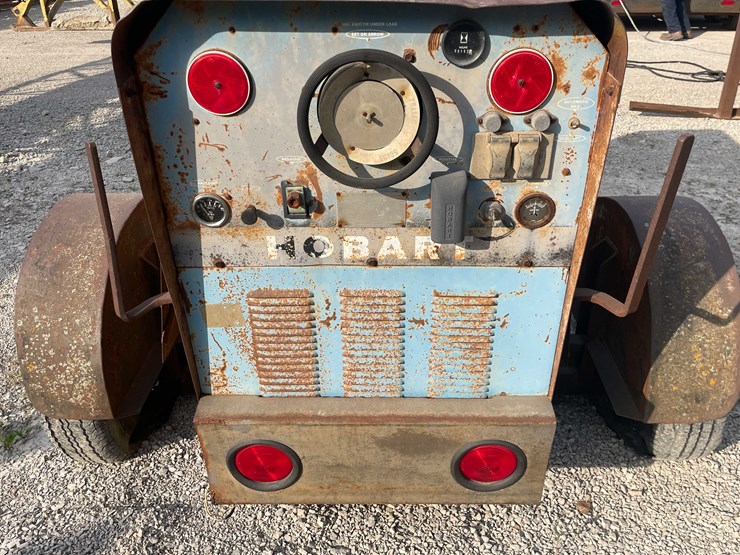 #8633-•-hobart-powerweld-303-welder-trailer-(maq)-image-25