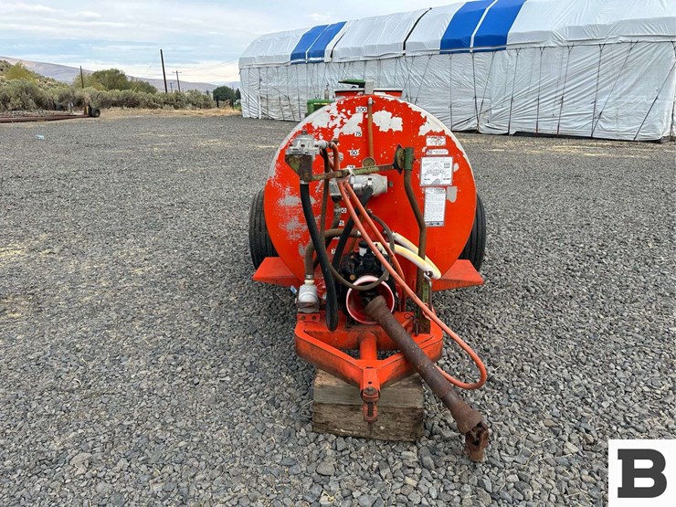 rears-300-gallon-orchard-sprayer-image-8