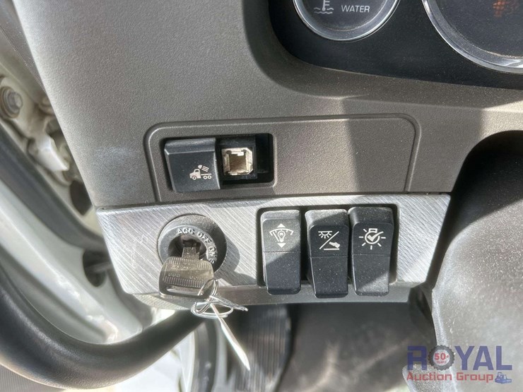 2018-kenworth-t680-image-31