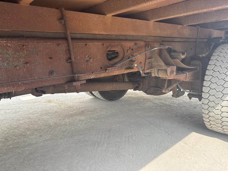 2008-ford-f550-image-26