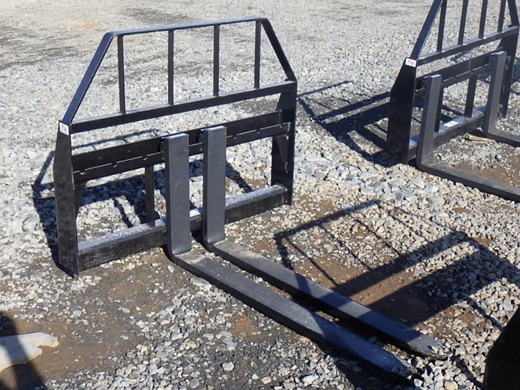 kivel-skid-steer-fork-attachment-48"-image-4