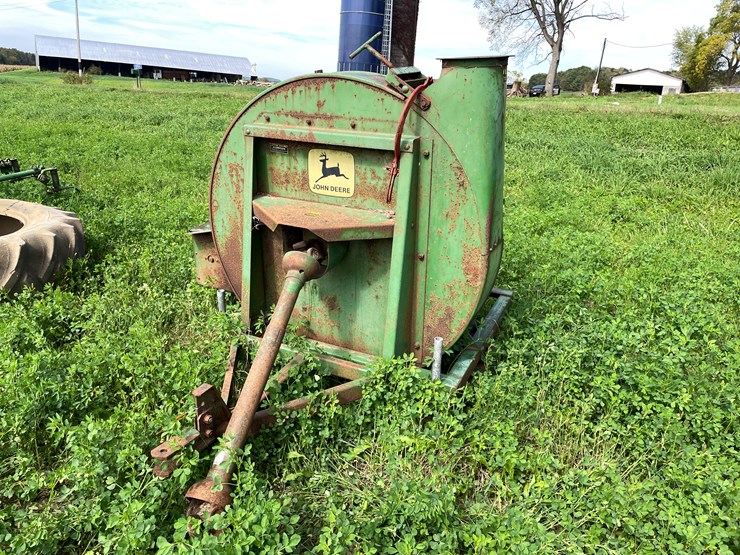 john-deere-65-image-1