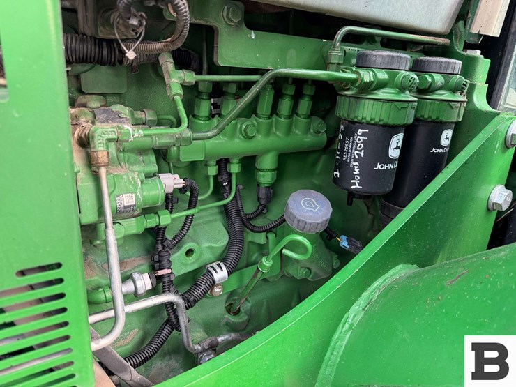 2011-john-deere-6115d-image-23